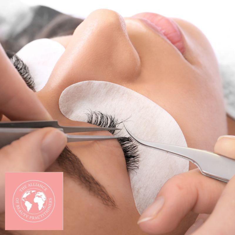 Eyelash Extension Course Manual
